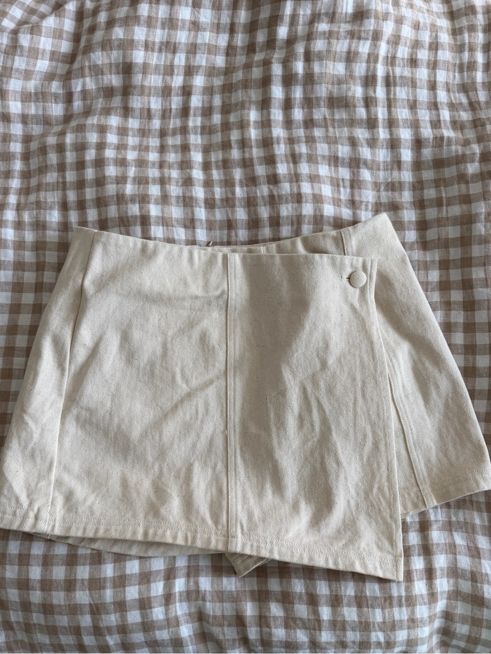 Vici Cream Tailored Skort with Side Button